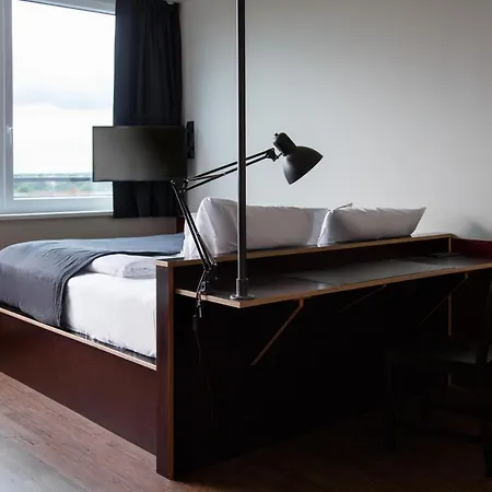 Aparthotel Base