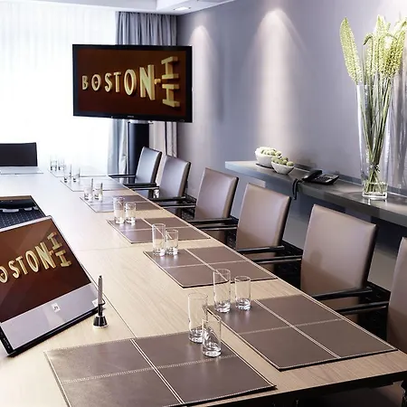 Boston Hh Hotel 4*