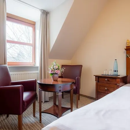 Engel Hotel 4*