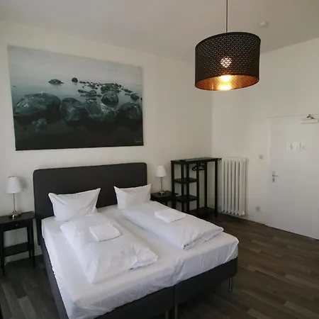 Bee Fang Hotel 2*