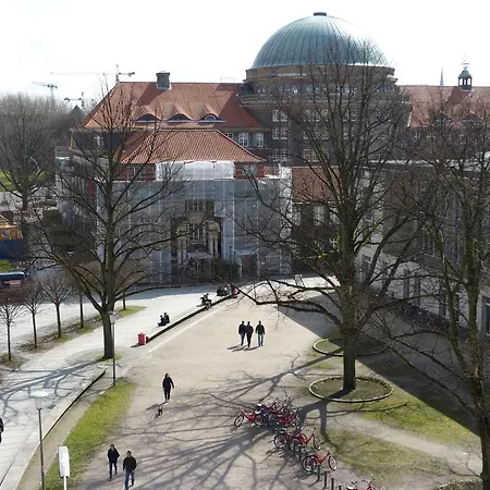 Fresena Im Dammtorpalais