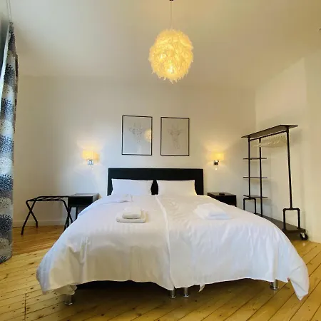 Appartement Ferienapartments Backbord&steuerbord In Hamburg-ottensen Hamburg-Harburg