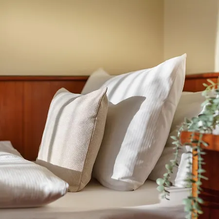 Hagemann Hafen Hotel 3*