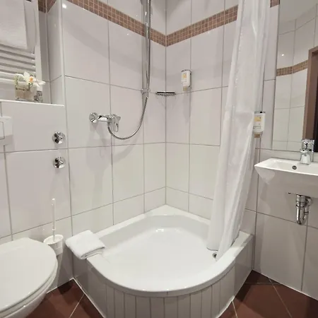 Savoy 3* Hamburk