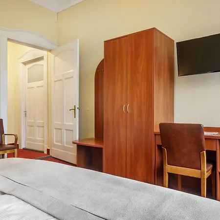 Hotel Kronprinz Hauptbahnhof
