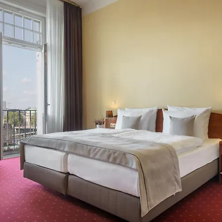 Kronprinz Hauptbahnhof Hotel