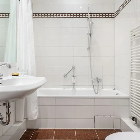 Hotel Kronprinz Hauptbahnhof