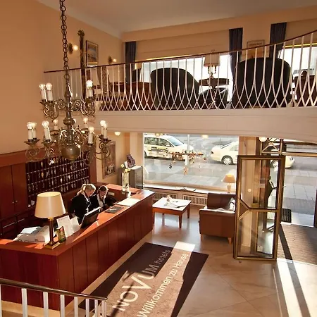 Kronprinz Hauptbahnhof Hotel Hamburgo