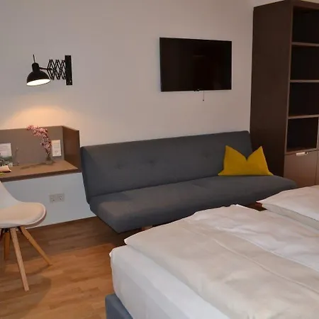 Jufa Hafencity Hotel 4*