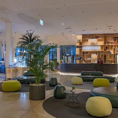 Jufa Hafencity Hotel 4*