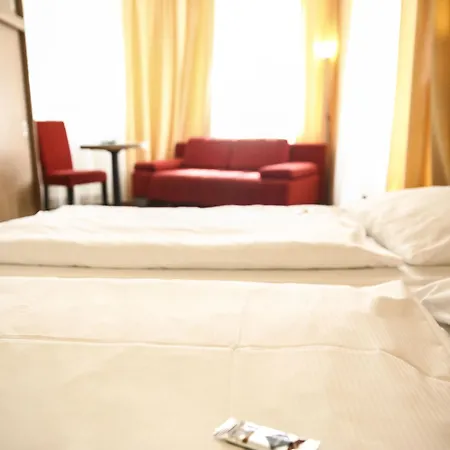 Hotel Marienthal Garni 3*