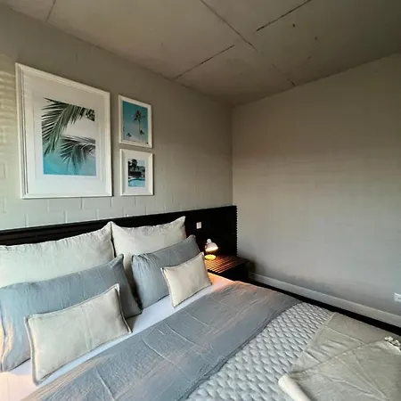 Gossler Suite 4*