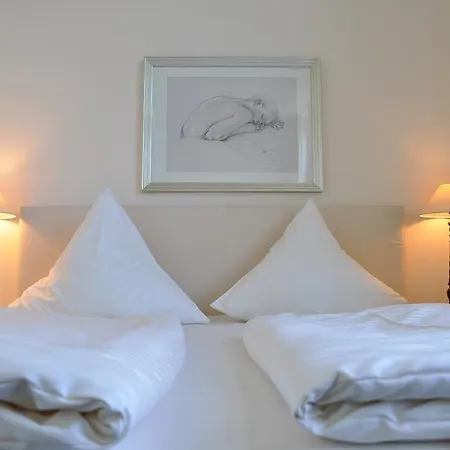 Boardinghouse Aparthotel 4*