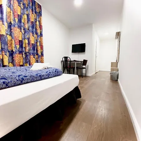 Hotel Hamburg Inn 함브루크