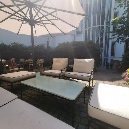 Aussen Alster Hotel
