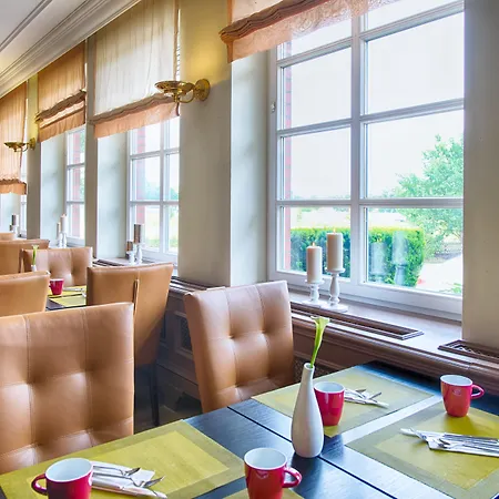 Hotel Leonardo Stillhorn 4*