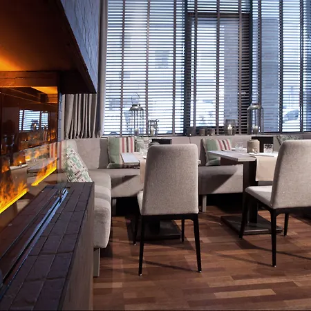 Lindner Am Michel, Part Of Jdv By Hyatt Szálloda 4*