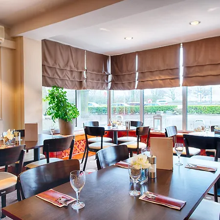 Leonardo Airport Hotel