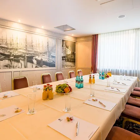 Western International Hamburgo