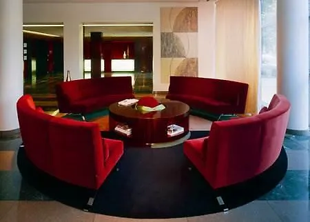 Le Meridien Szálloda 5*