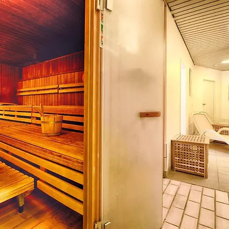 Leonardo Stillhorn Hotel 4*