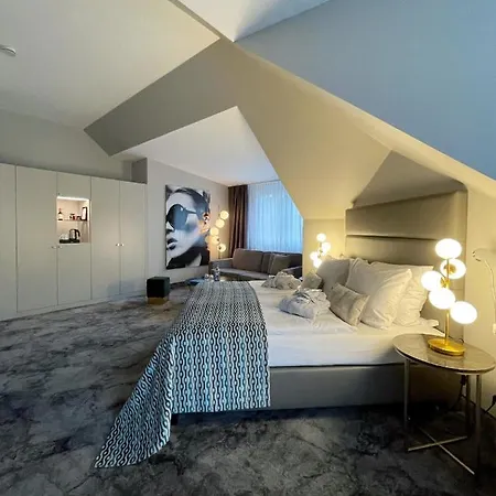Hotel Du Nord, Hamburg-volksdorf 4*
