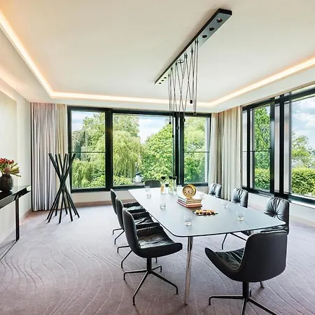 Le Meridien Гамбург