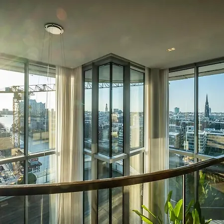 Apartment Marco Polo Tower *