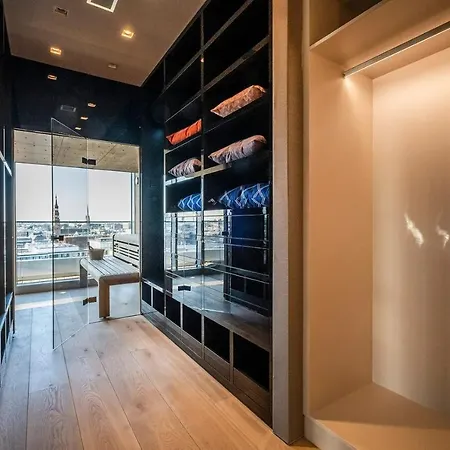 Marco Polo Tower Apartment Hamburg