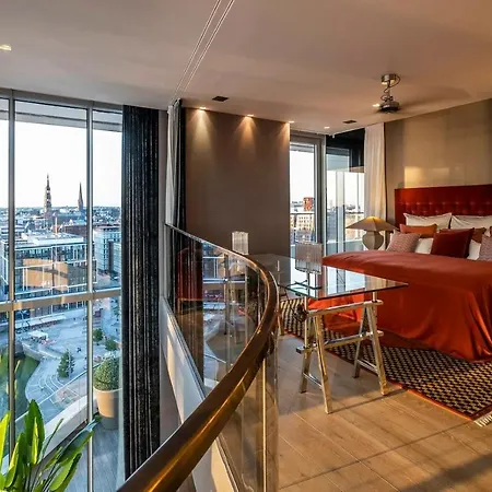 Marco Polo Tower