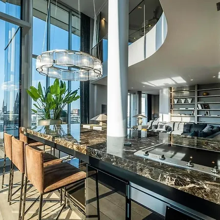Marco Polo Tower