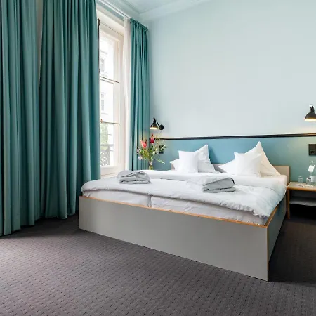 Aussen Alster 4*