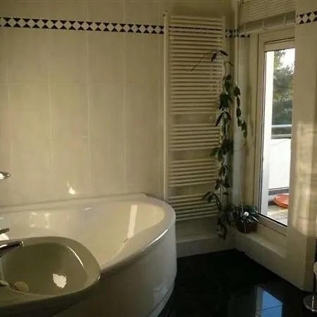 Extravagante 3-zimmer-penthouse-wohnung Apartment *