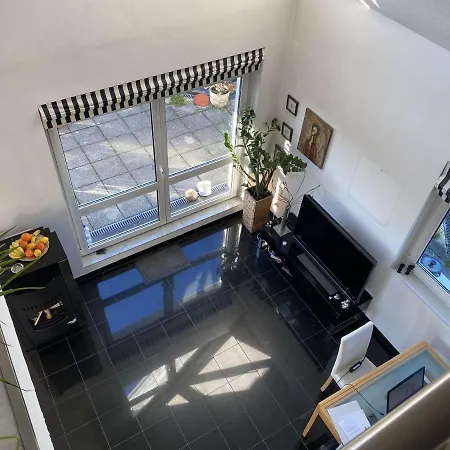 Extravagante 3-zimmer-penthouse-wohnung *