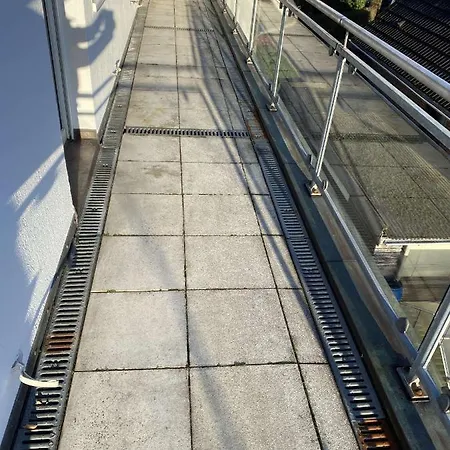 Extravagante 3-zimmer-penthouse-wohnung