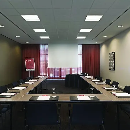 Aparthotel Adina Michel