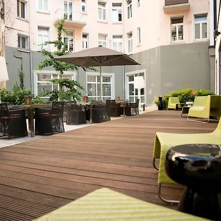 Adina Michel Aparthotel