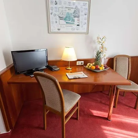 Hotel Hagemann Hafen Hamburg-Harburg