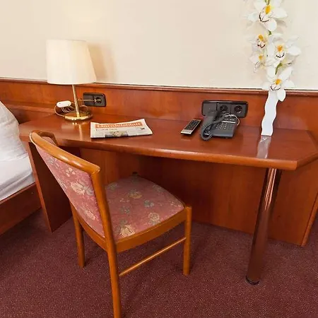 Hotel Hagemann Hafen 3*