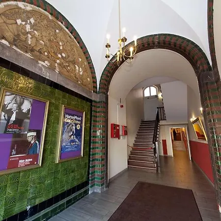 Hotel Holstenwall *