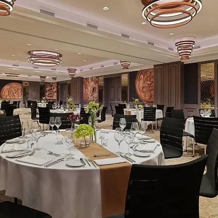 Szálloda Marriott 5*