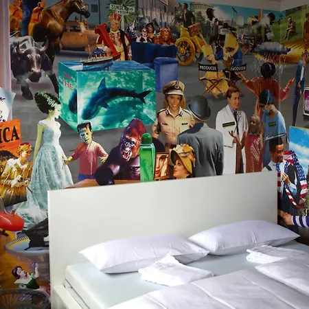 Hostal @friends By Citysurfer *