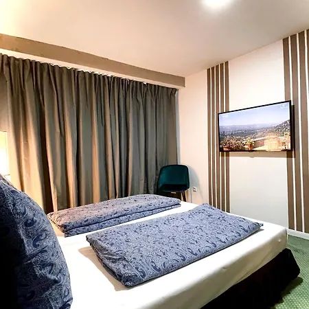 Hotel Hamburg Inn 호텔