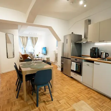 Living In Center Apartment Hamburg
