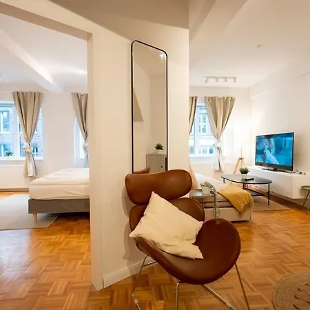 Apartment Living In Center