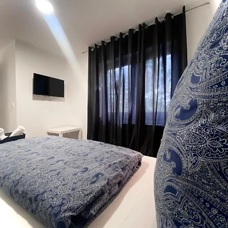 Hotel Hamburg Inn 호텔 *