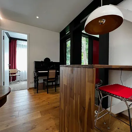 Neues Exclusives 2 Schlafzimmer
