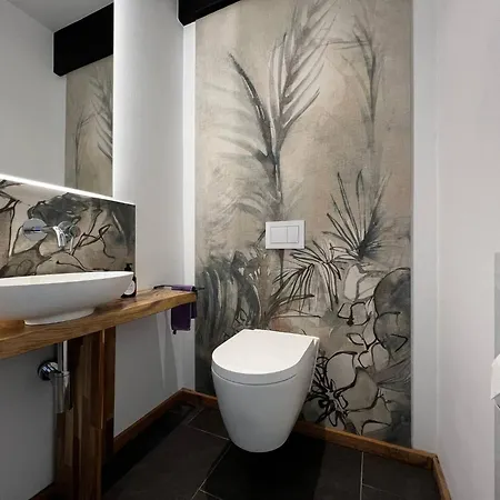 Neues Exclusives 2 Schlafzimmer