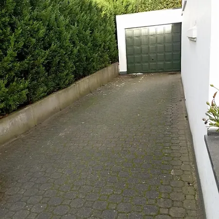 Peaceful Apartment- 3 Zi- Loggia & Garden In Blankenese- Hamburg