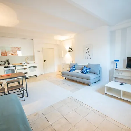 Kingsize Bett, Nahe Stadt Und Alster, Ruhig Apartment *